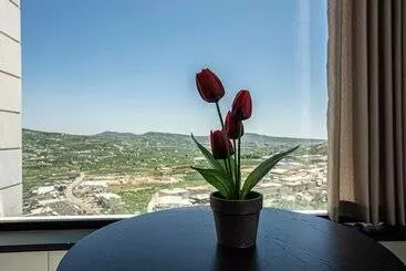 ホテル View