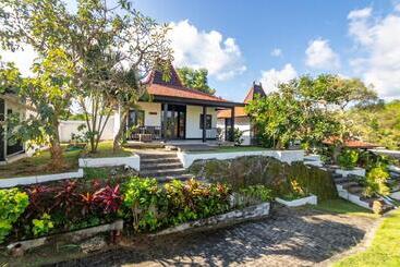 Surya Melasti Beach Villa