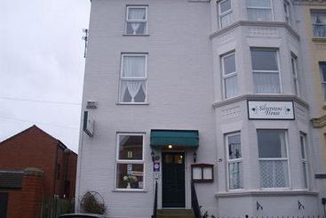 住宿加早餐  Silverstone House