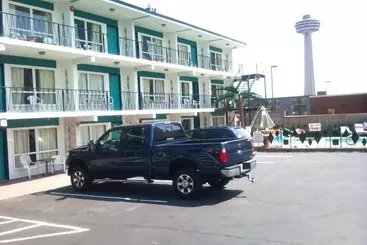 Hotel Rainbow Motor Inn  Fallsview