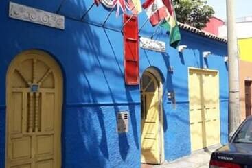 Blue House Backpackers Hostel