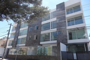 בית מלון כפרי Bg Boutique Apartments