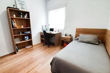 Hotel Micampus Málaga Student Residence