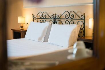 مبيت وإفطار Certosa Di Pontignano Residenza D'epoca