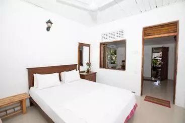 צימר Sea Front Villa