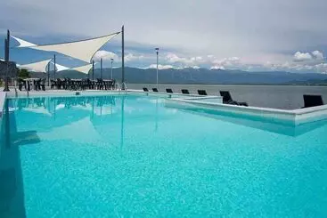 Hotel Romantique Plaza Dojran