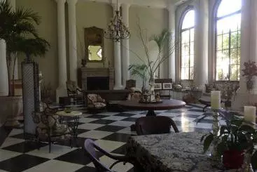 Bed and Breakfast Alamos  Colonial