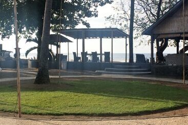 בית מלון כפרי Lilin Lovina Beach