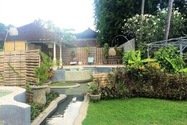 فندق Lilin Lovina Beach