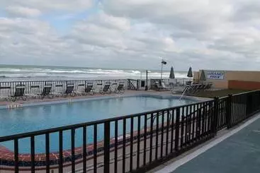 Grand Prix Motel Beach Front