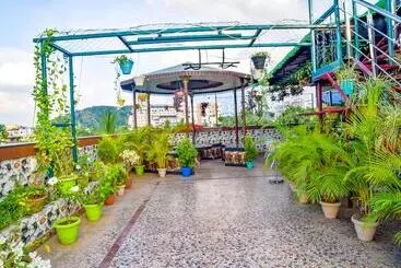 Fabhotel Ir Luxaria