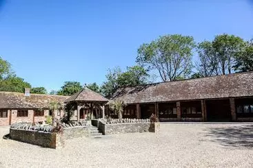 ホテル Kingston Country Courtyard