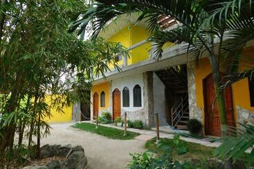 Hostel Hostal Maxima