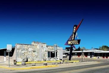 Antler Motel