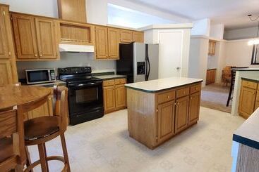 Отель 3 Rivers Resort And Guide Service