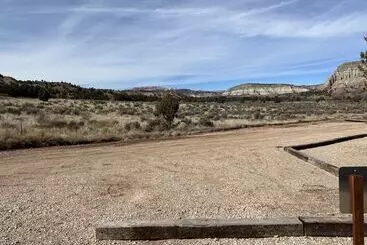 Hotelli Bryce Glamp And Camp