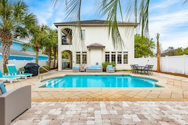 茅舍 Seas To Tango By Avantstay 2 Mins To Beach!