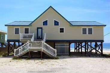 コテージ The Hole