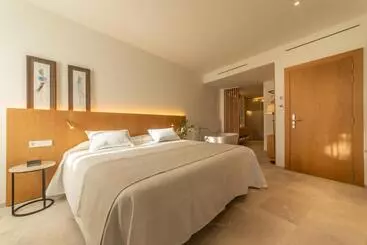 Nema Boutique Hotel & Spa