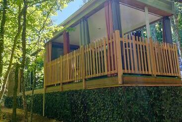 膳宿费 L Ange De Fer