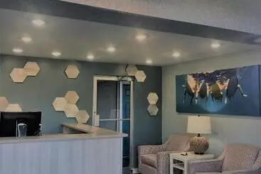 בית מלון כפרי Garden City Inn