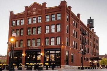 فندق The Charmant