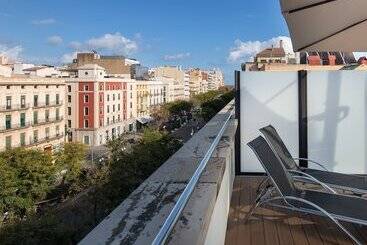 Apartaments Rambla 68