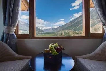ホテル Ashapuri Village Manali  A Luxury Resort & Cottages