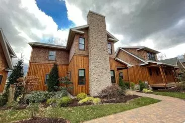 Hotelli The Preserve Sporting Club & Resort