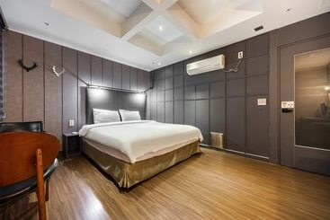 Мотель Changwon Myeongseodong U