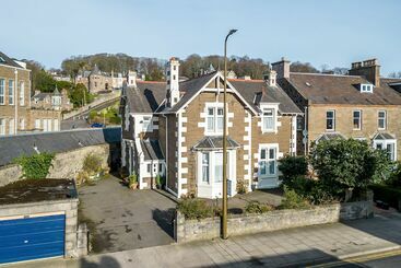 بنسيون Ashley House Guest House