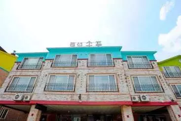 Muju Sopung Pension