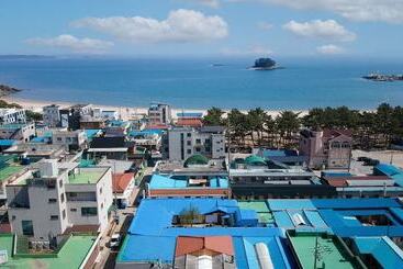 Taean Mammose Pension