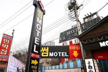 Motel Cheongju Some