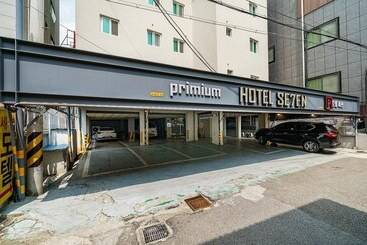 Motel Osan Seven