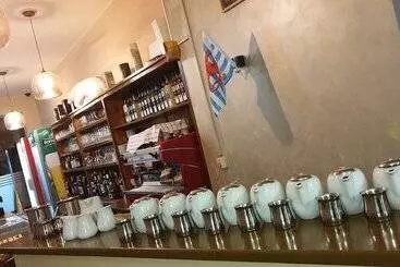 تختخواب و صبحانه Le Rodbar