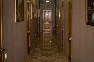 Don   Hostel