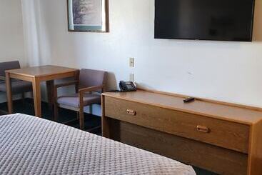 فندق على الطريق The San Luis Inn