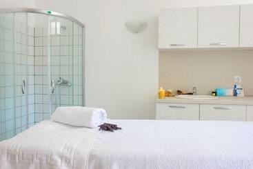 ホテル The Vineyards Spa & Resort