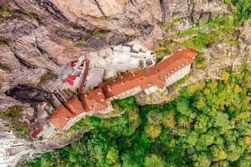 ベッドアンドブレックファースト Zaga Konagi