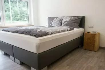 Hotelli Haus Am Berg