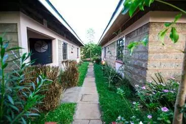 هتل Maya Gardens Sagana