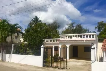 ペンション Puerto Plata Beach Hostel