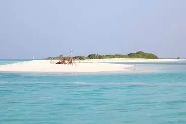 پانسیون Mathiveri Lodge