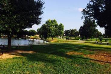 Little Rock Firehouse Museum & Hostel