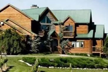 Aamiaismajoitus (B&B) Elk Creek Lodging