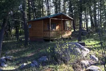 Boulder Creek Lodge   Campsite