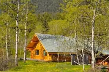 Chilko Lake Lodge