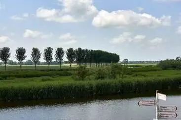 Hotelli Villa Groet Uit Avenhorn