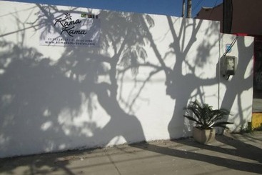 ペンション Kama Kama Guest House